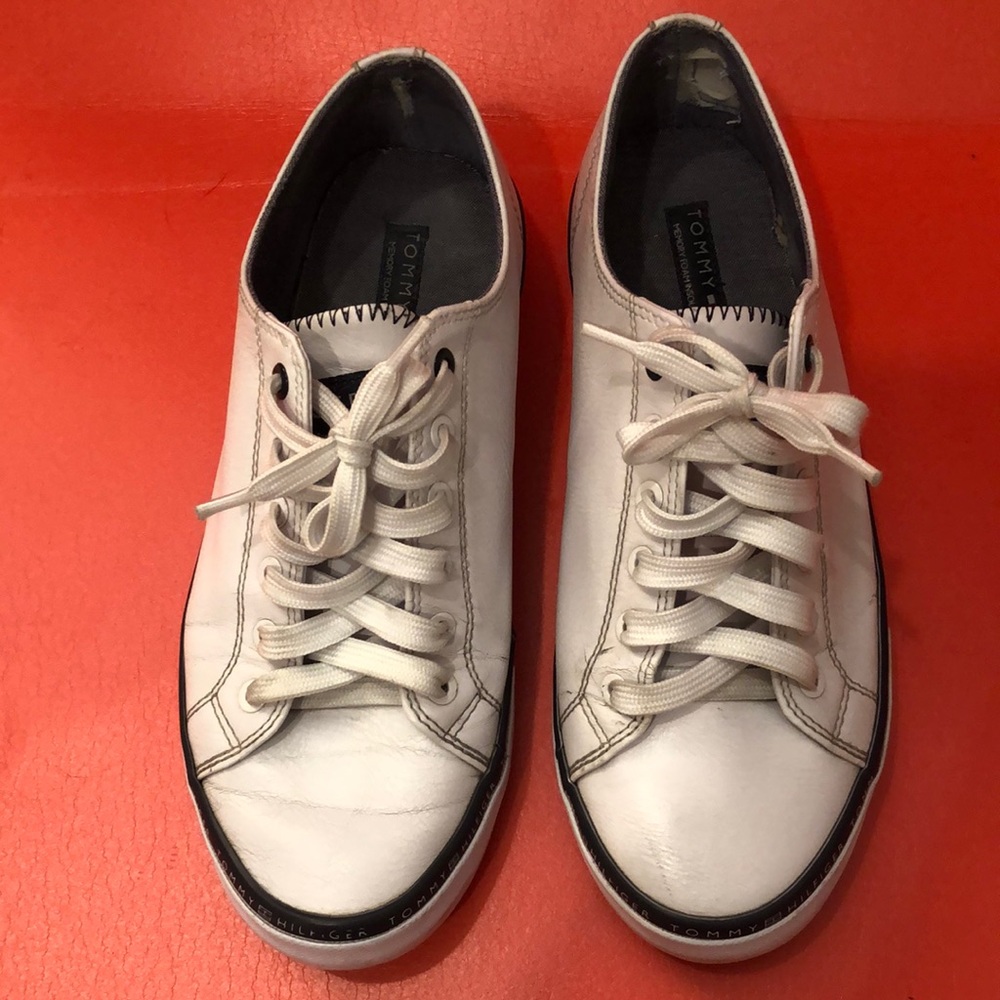 Tommy Hilfiger leather sneakers